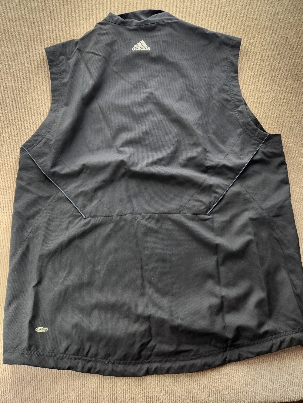 adidas ClimaProof Wind Breaker Men's L Sleeveless Quarter-Zip Vest Black Gray